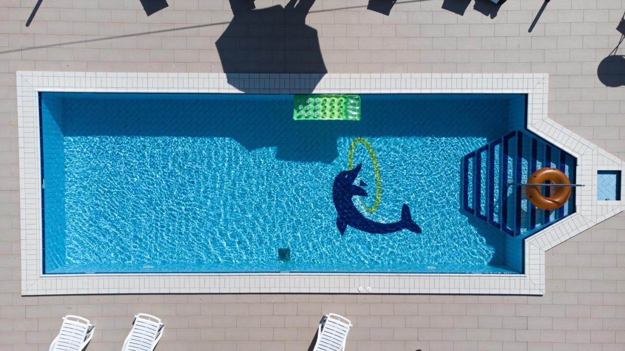 Spacious Villa For 10 With A Big Private Pool Trilj Exteriör bild